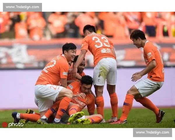 李景亮对阵乔纳森的巅峰较量力量技术与意志的全面对决赛场解析前瞻