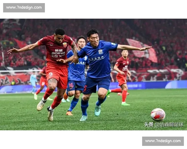 武汉卓尔迎战上海申花中超焦点对决悬念与激情并存之夜赛场风云